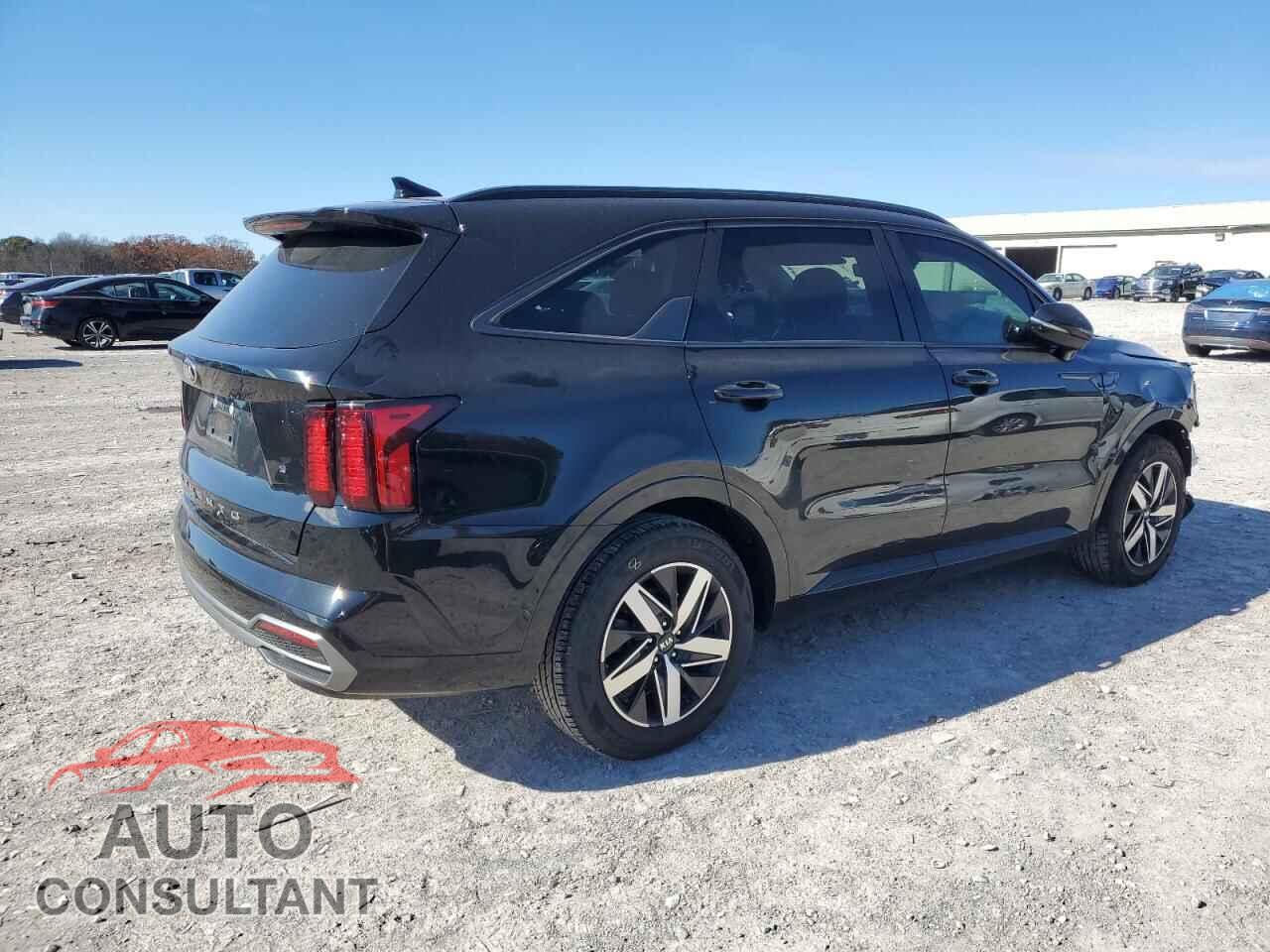 KIA SORENTO 2021 - 5XYRL4LC2MG007799