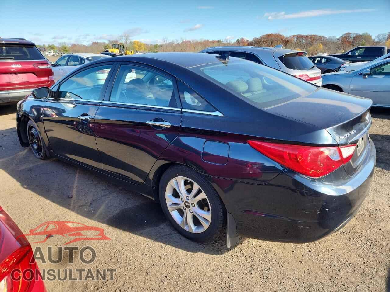 HYUNDAI SONATA 2011 - 5NPEC4AC2BH106971