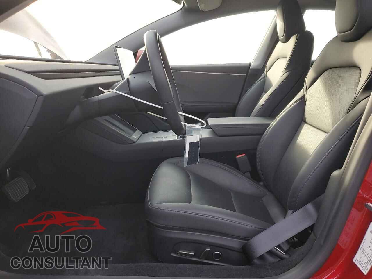 TESLA MODEL 3 2024 - 5YJ3E1EA0RF849534