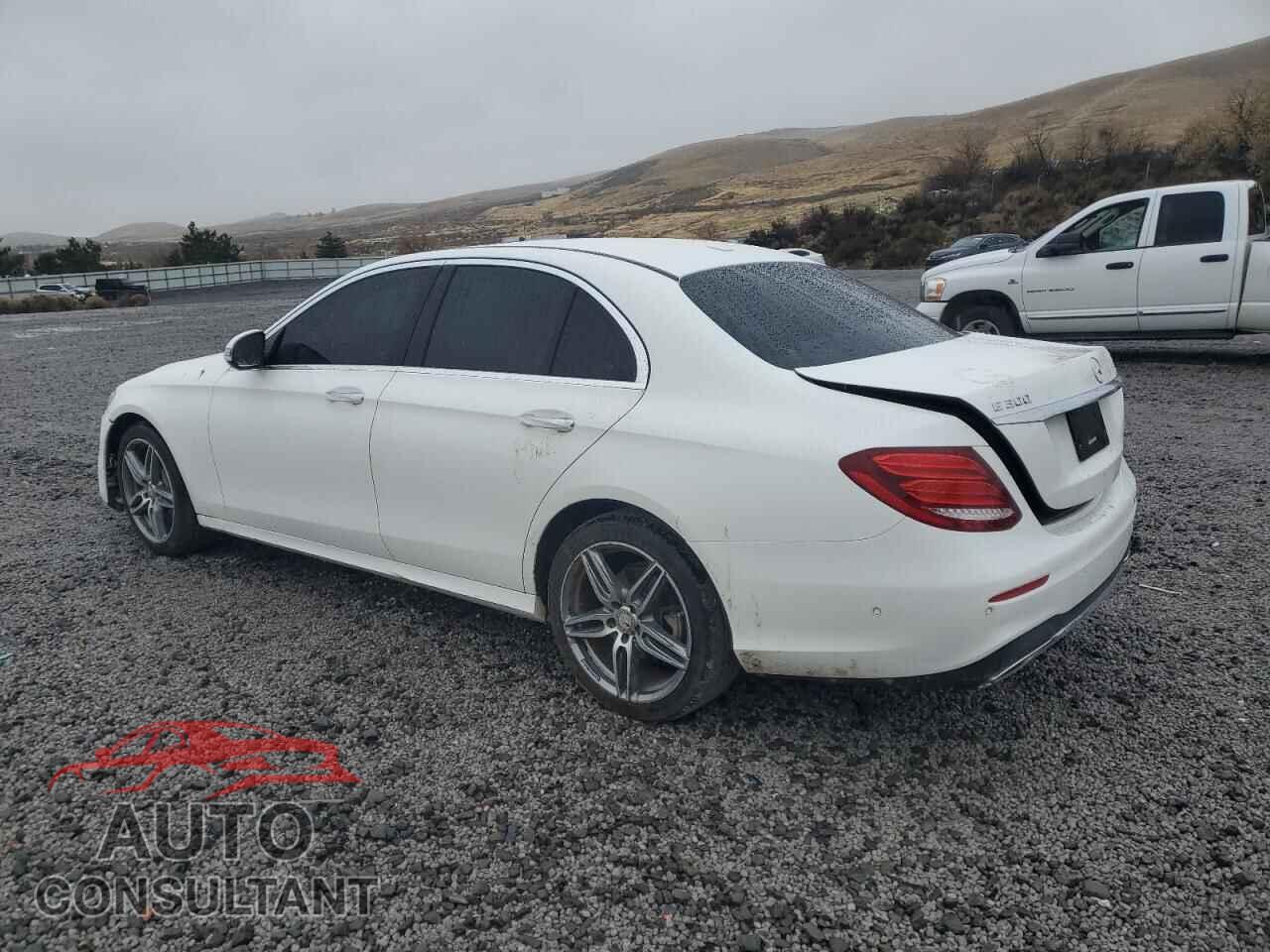 MERCEDES-BENZ E-CLASS 2017 - WDDZF4JB2HA174936