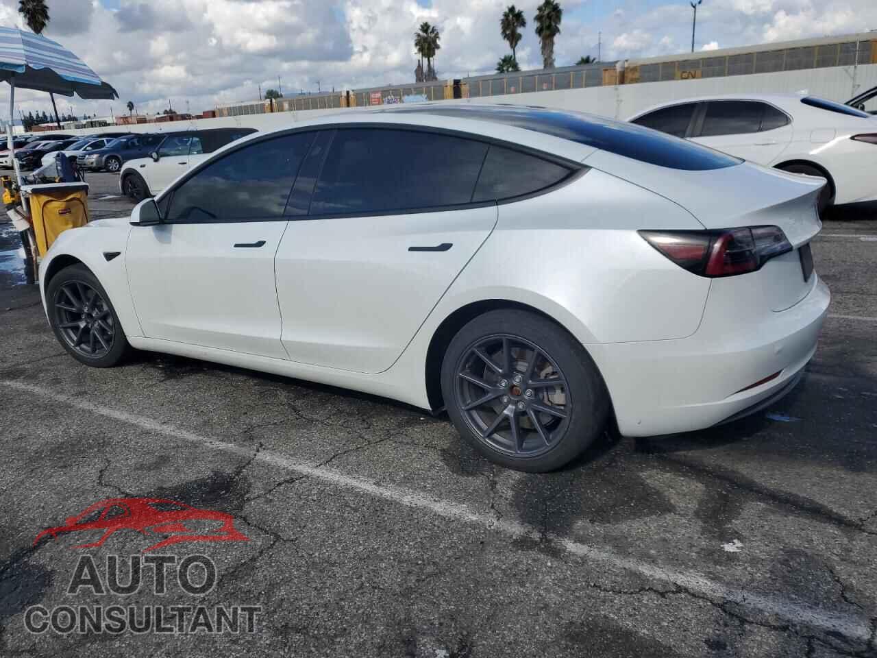TESLA MODEL 3 2023 - 5YJ3E1EA9PF492075