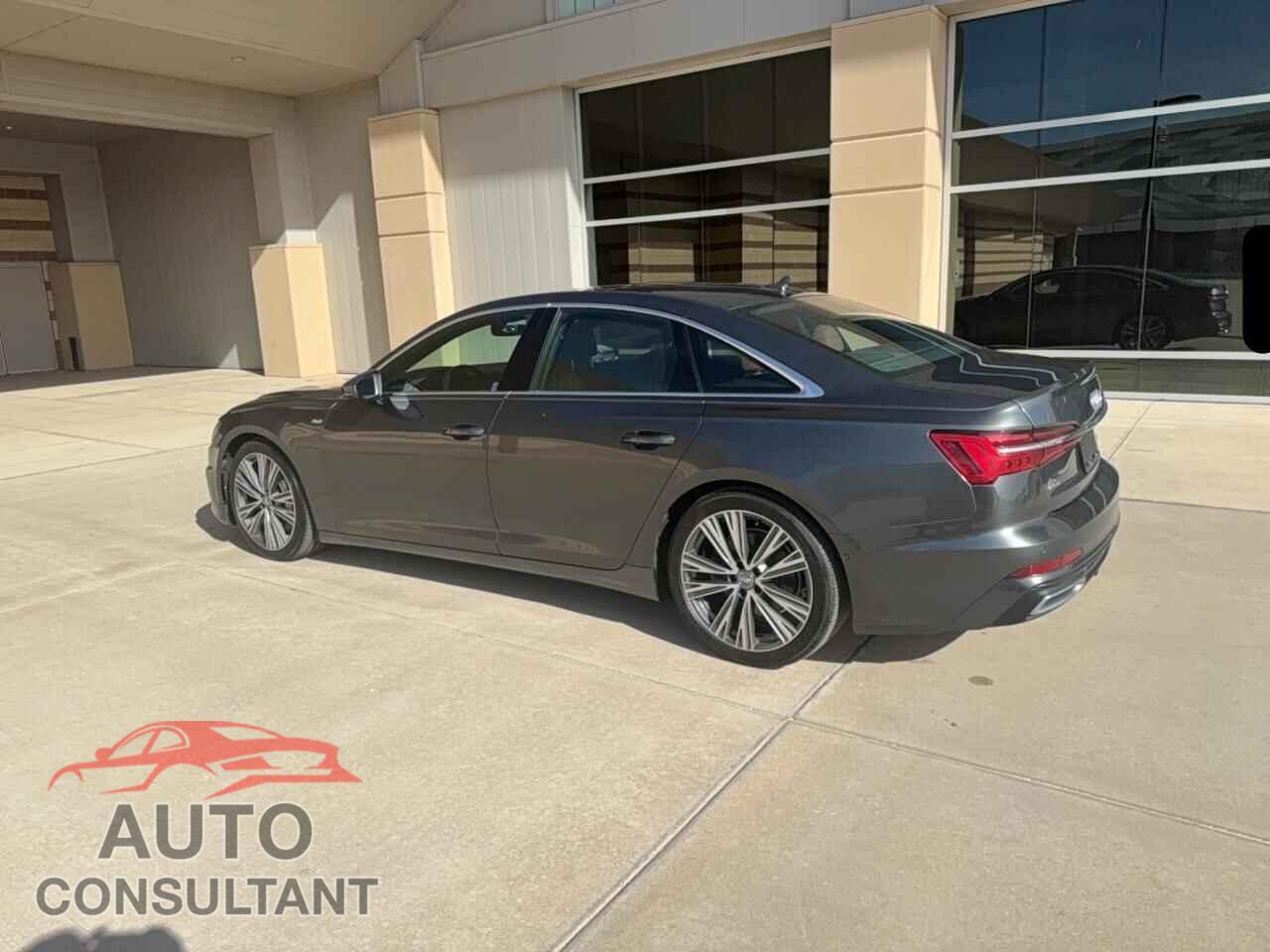 AUDI A6 2019 - WAUL2AF27KN026376