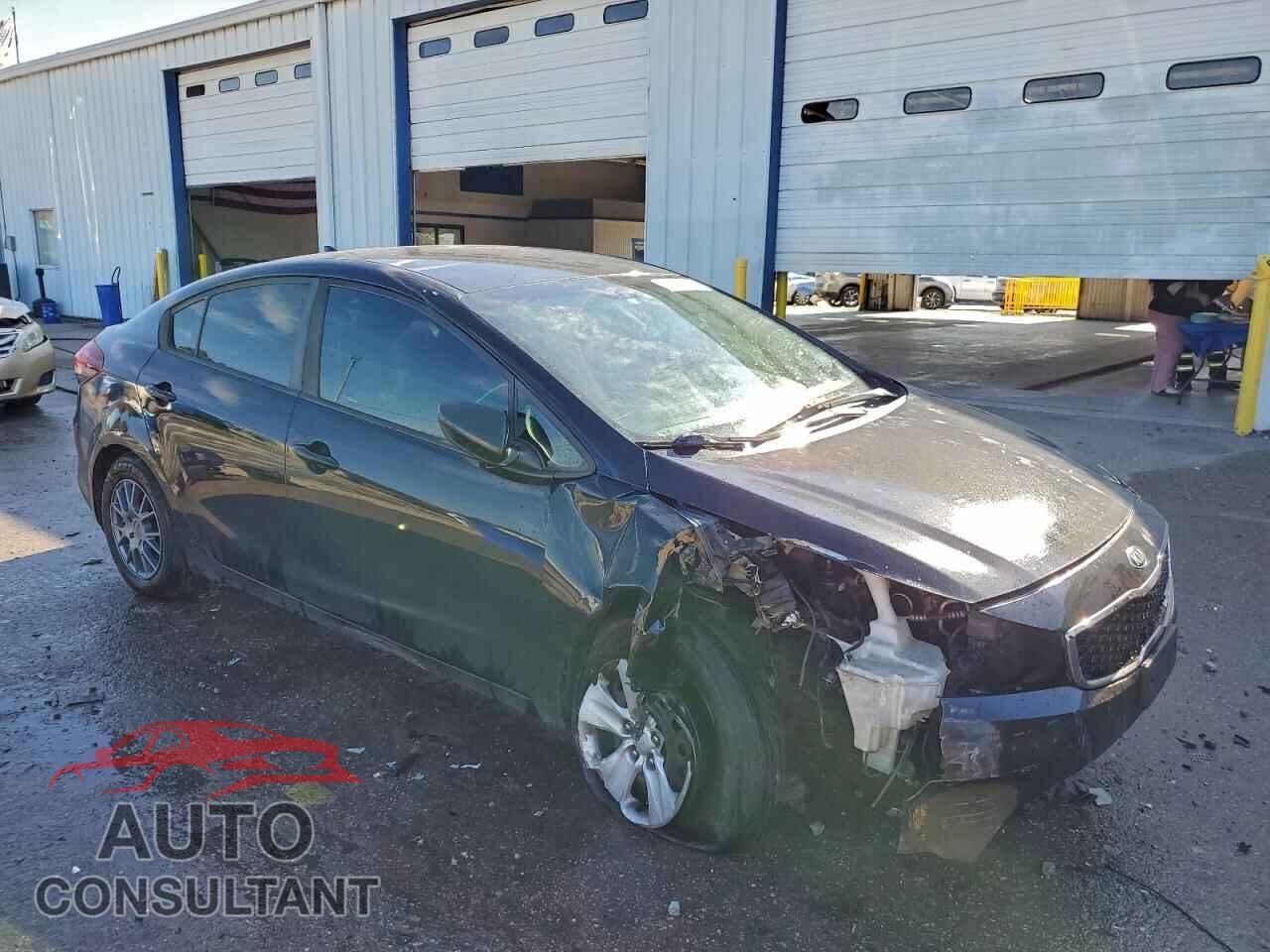 KIA FORTE 2017 - 3KPFL4A77HE092618
