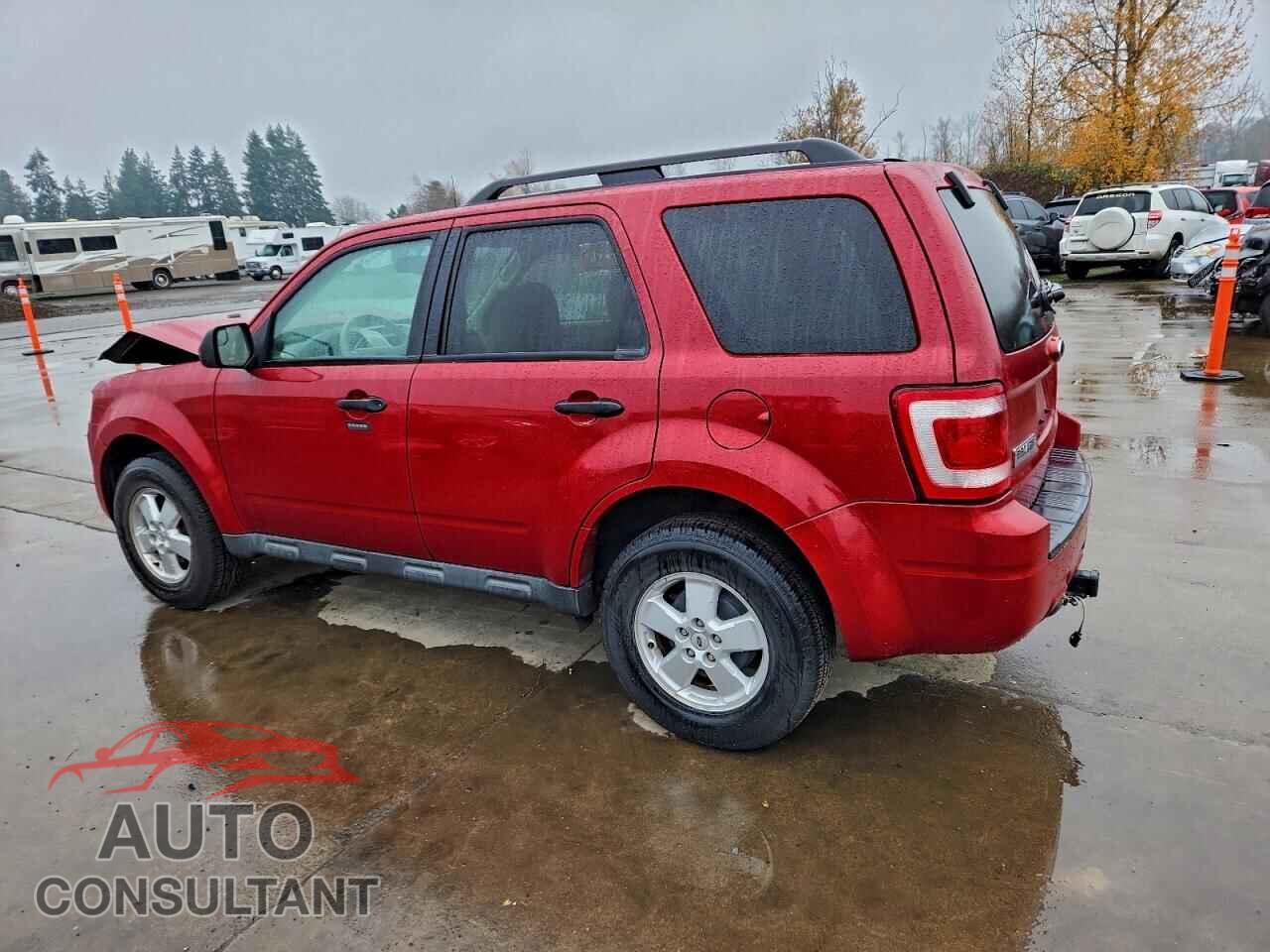 FORD ESCAPE 2010 - 1FMCU9DG2AKB81360