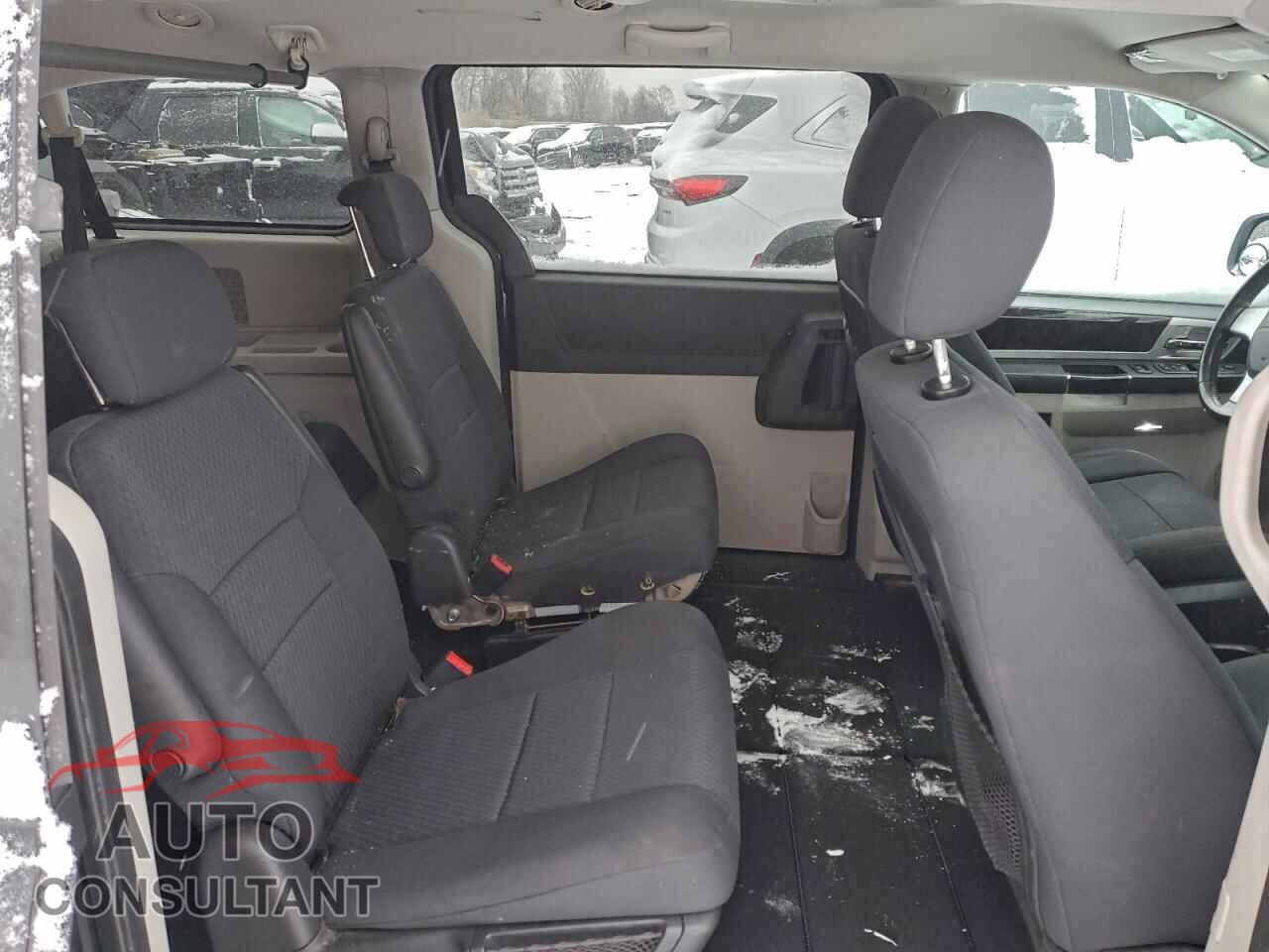 DODGE CARAVAN 2010 - 2D4RN5D11AR112597
