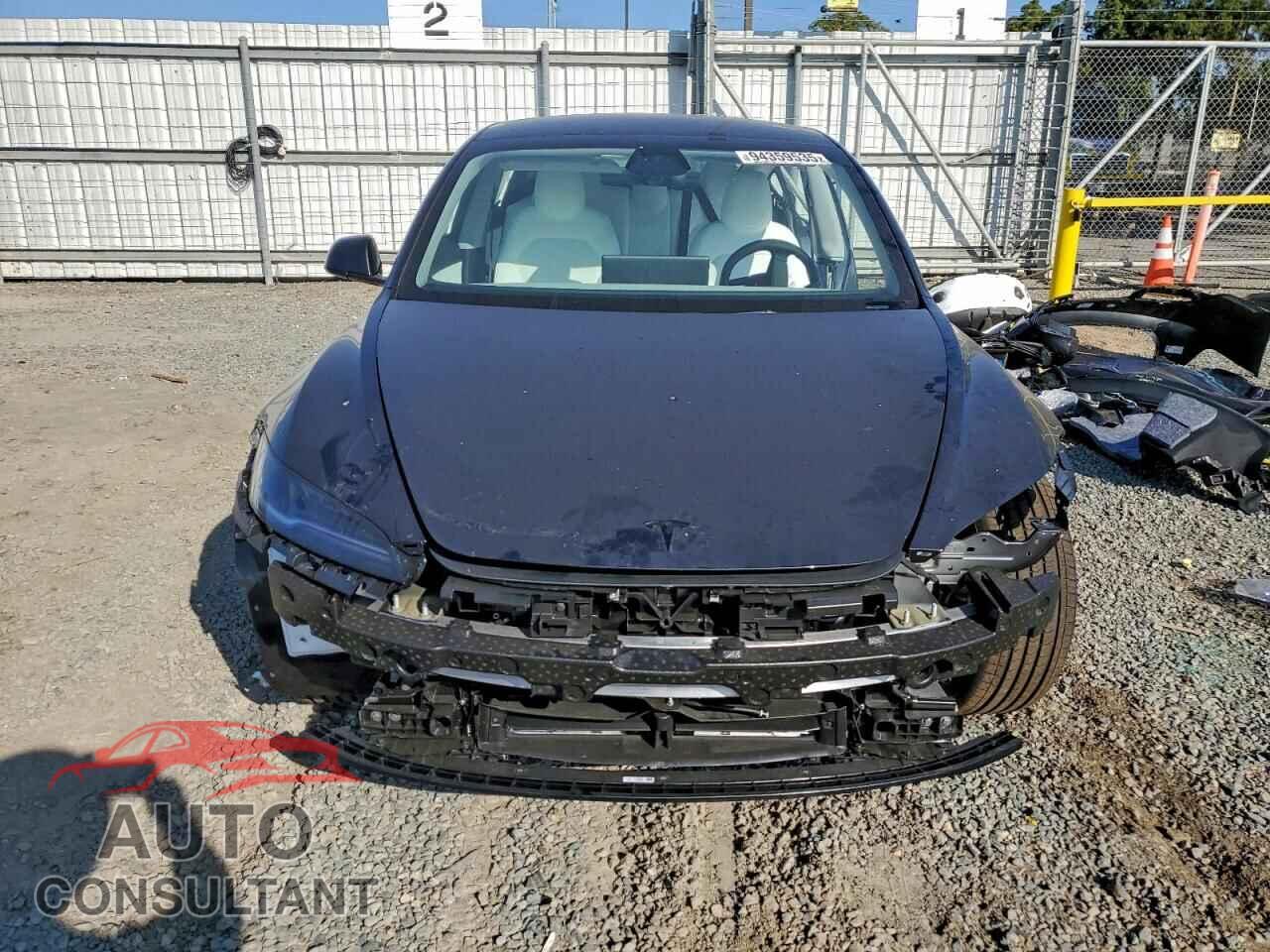 TESLA MODEL 3 2026 - 5YJ3E1EA8TF123069