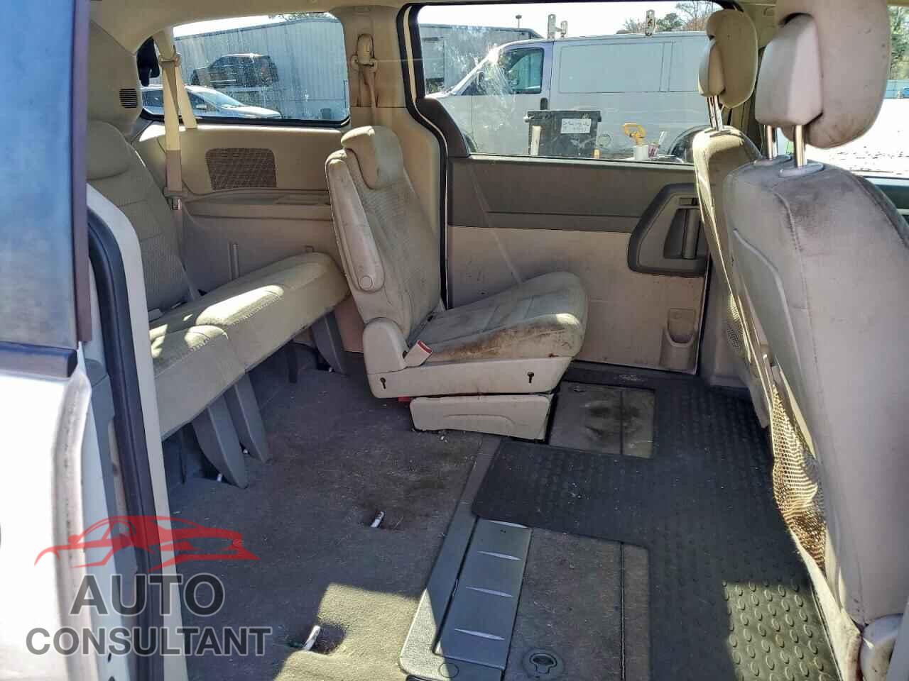 DODGE CARAVAN 2010 - 2D4RN4DE6AR467570