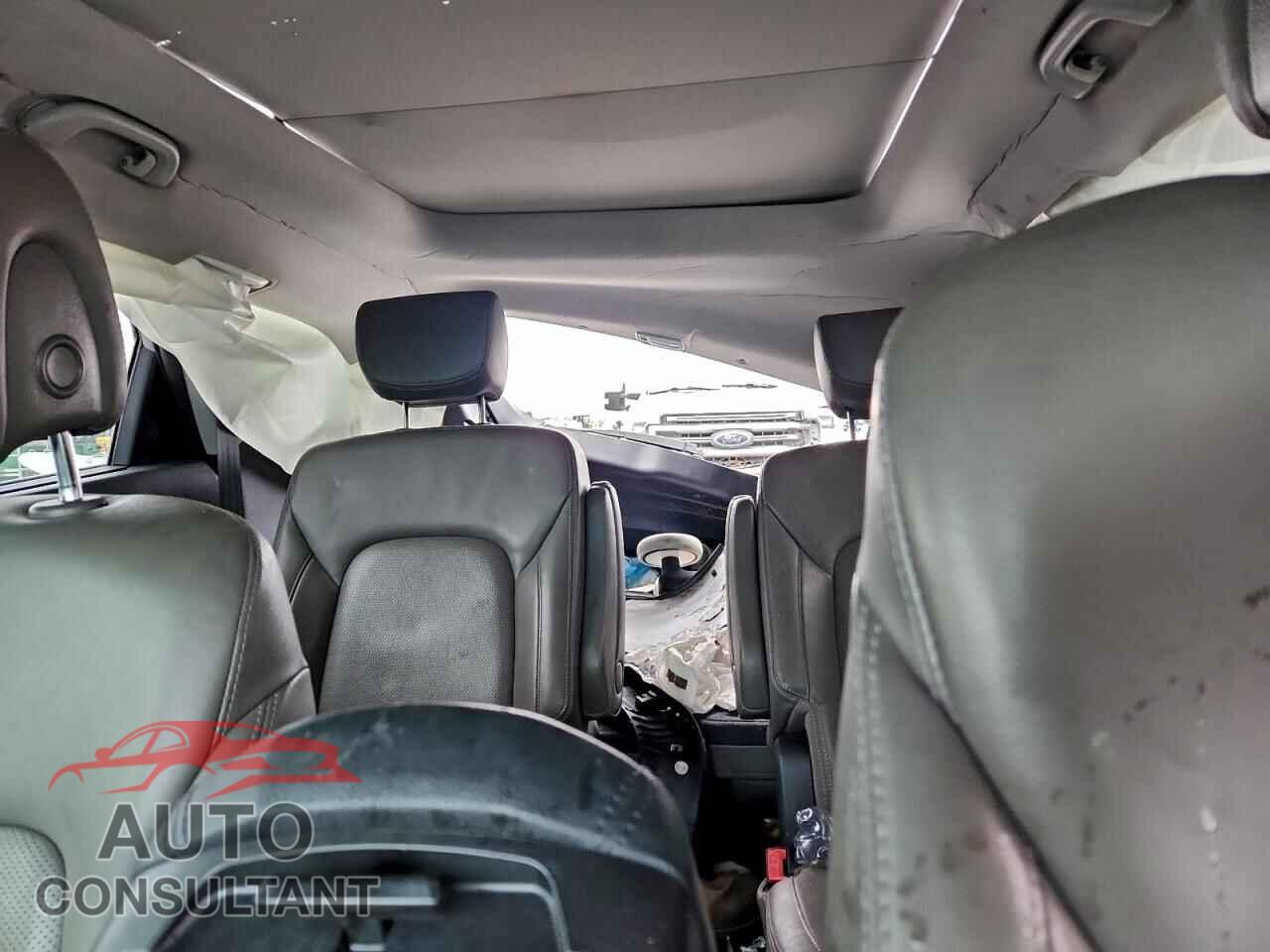 HYUNDAI SANTA FE 2016 - KM8SR4HF3GU152948