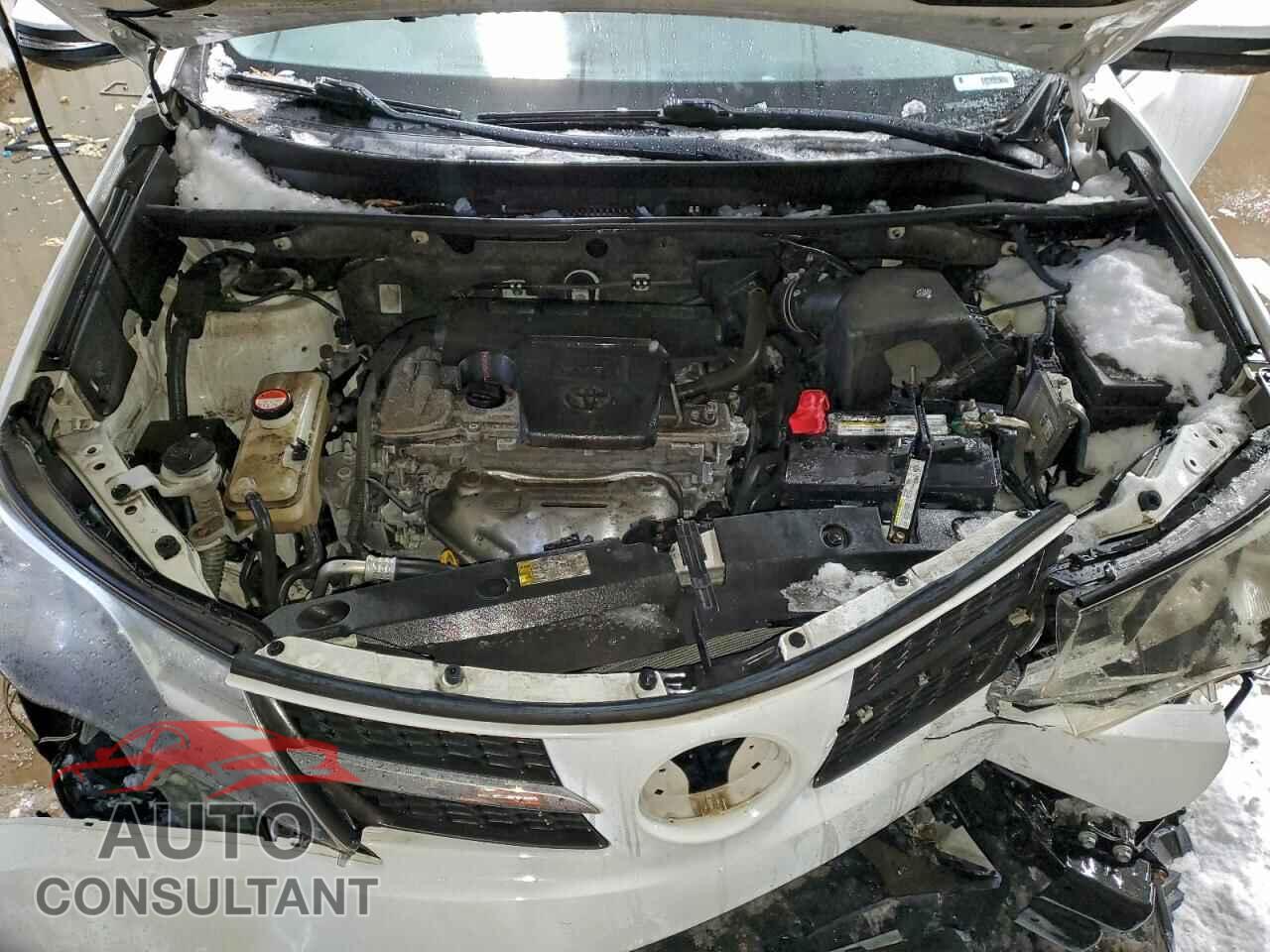 TOYOTA RAV4 2015 - JTMWFREV2FD067346