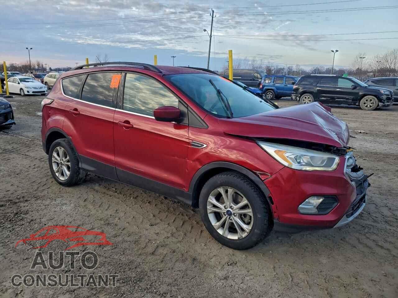 FORD ESCAPE 2017 - 1FMCU9G96HUD38173