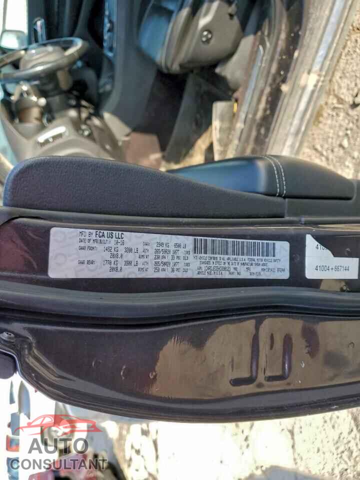 DODGE DURANGO 2017 - 1C4RDJEG5HC698123
