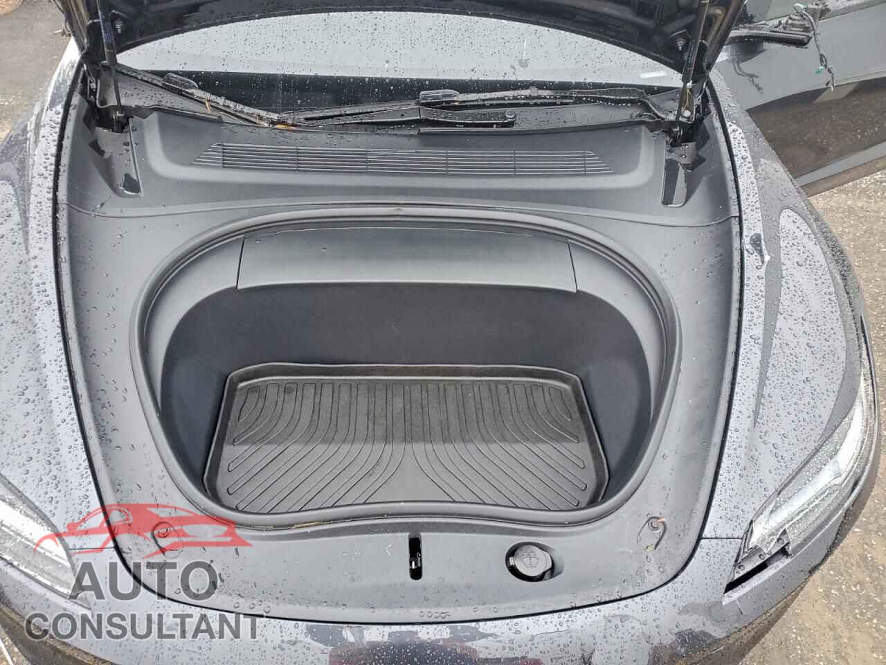 TESLA MODEL 3 2024 - 5YJ3E1EA8RF727326