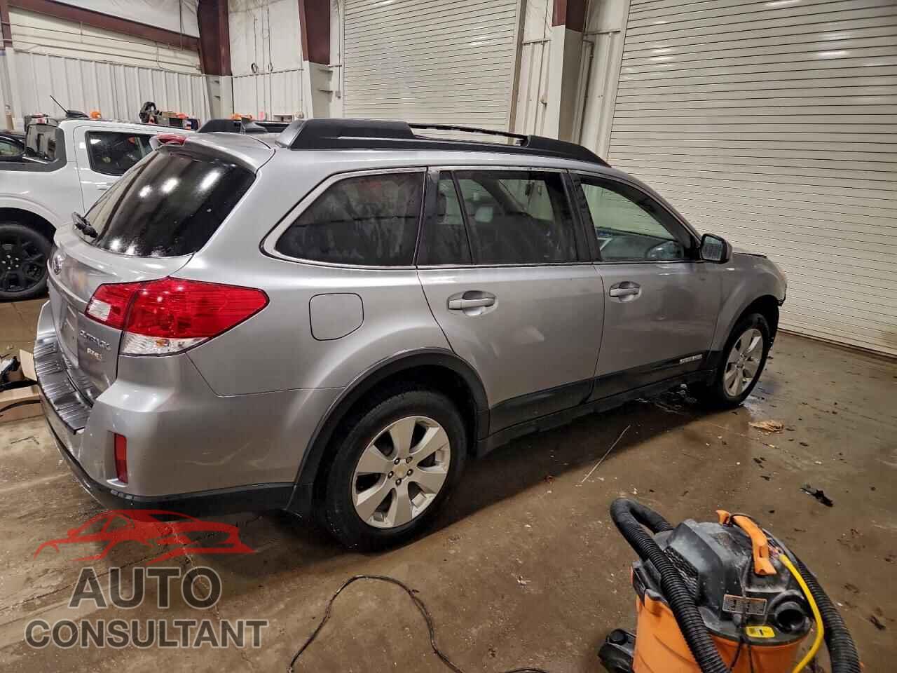 SUBARU OUTBACK 2011 - 4S4BRBKC8B3394183