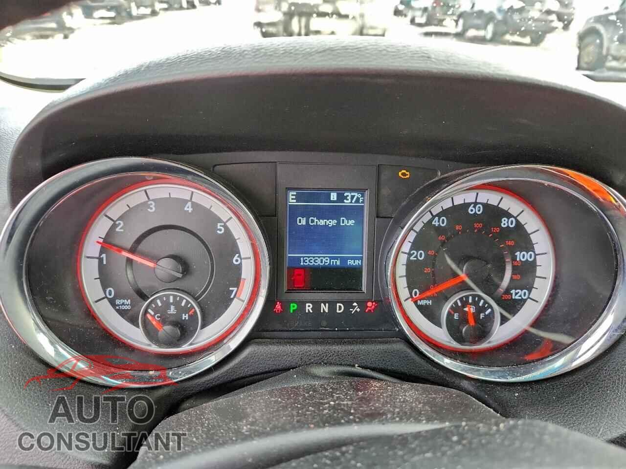 DODGE CARAVAN 2011 - 2D4RN5DG1BR711540