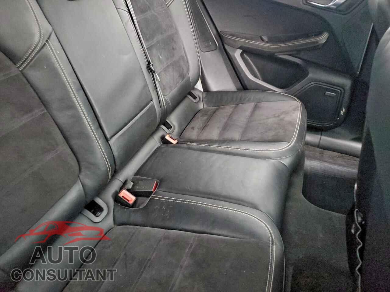 PORSCHE MACAN 2017 - WP1AG2A56HLB50578