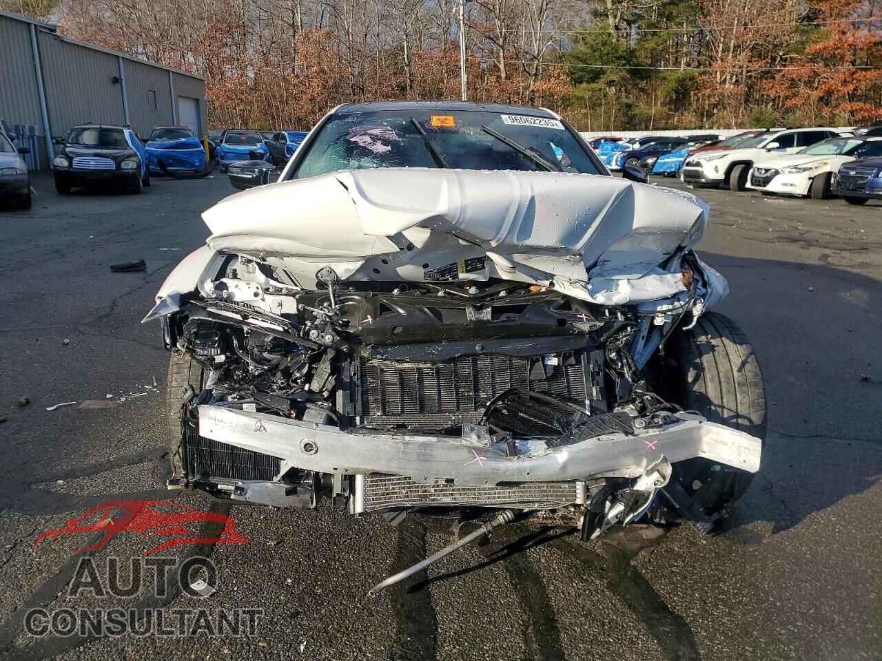 BMW M4 2024 - WBS33AZ03RCP33242