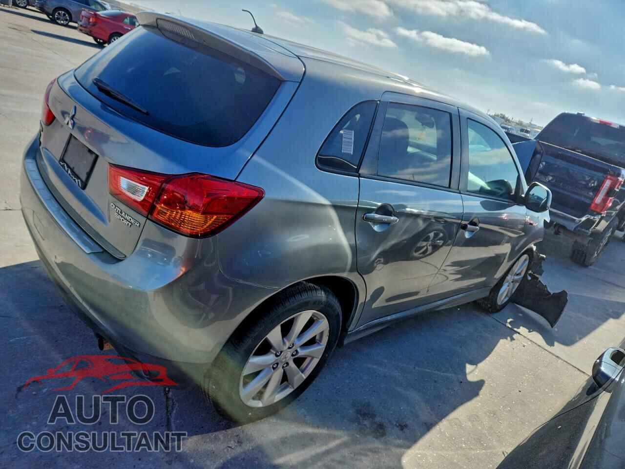 MITSUBISHI OUTLANDER 2014 - 4A4AP3AU2EE033524