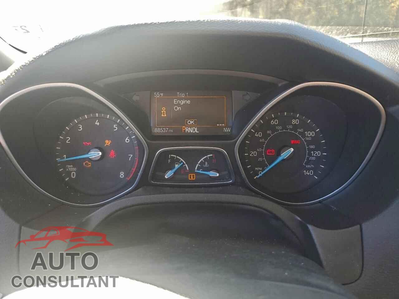 FORD FOCUS 2017 - 1FADP3F26HL227930