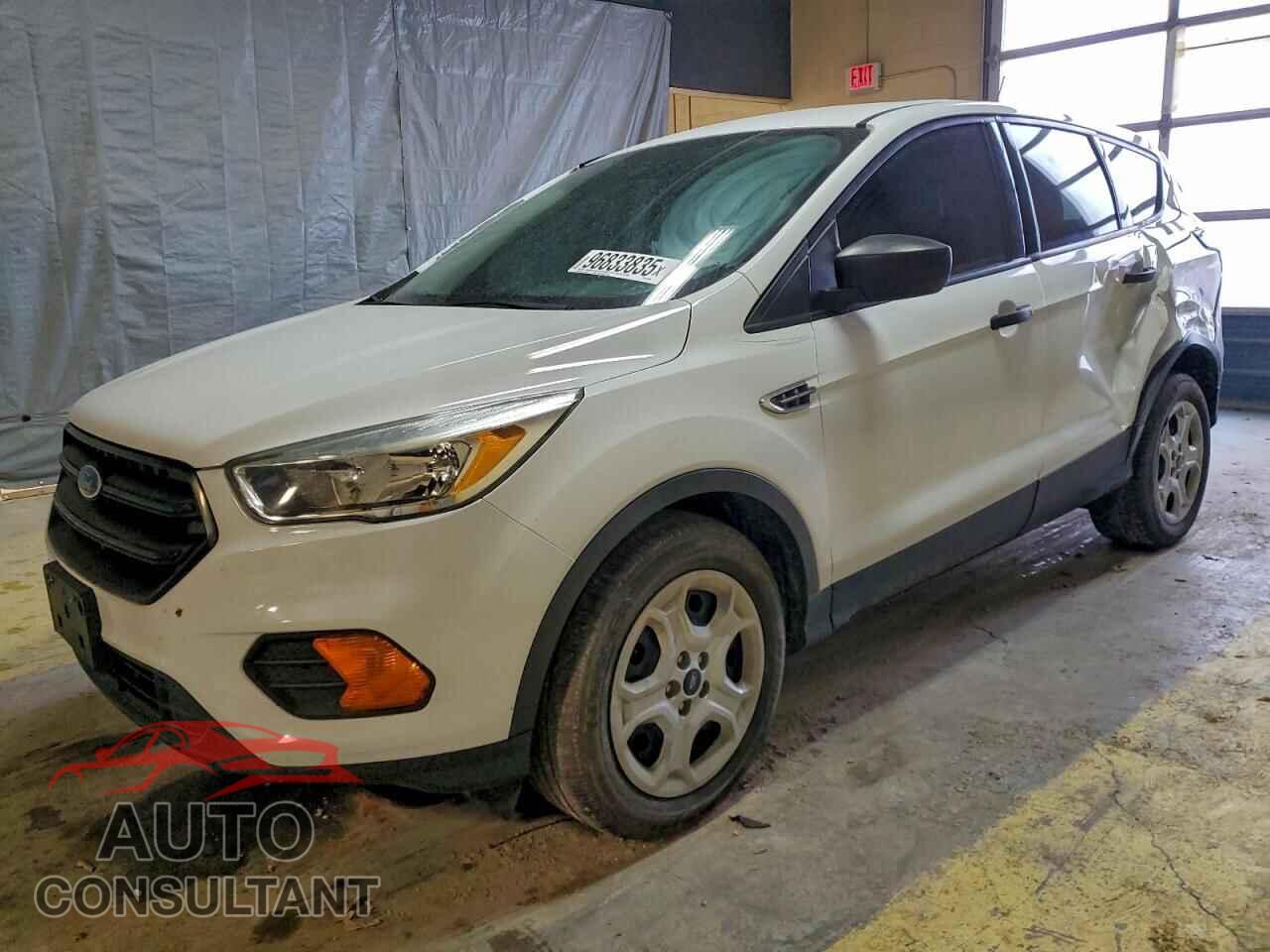 FORD ESCAPE 2017 - 1FMCU0F71HUB75394