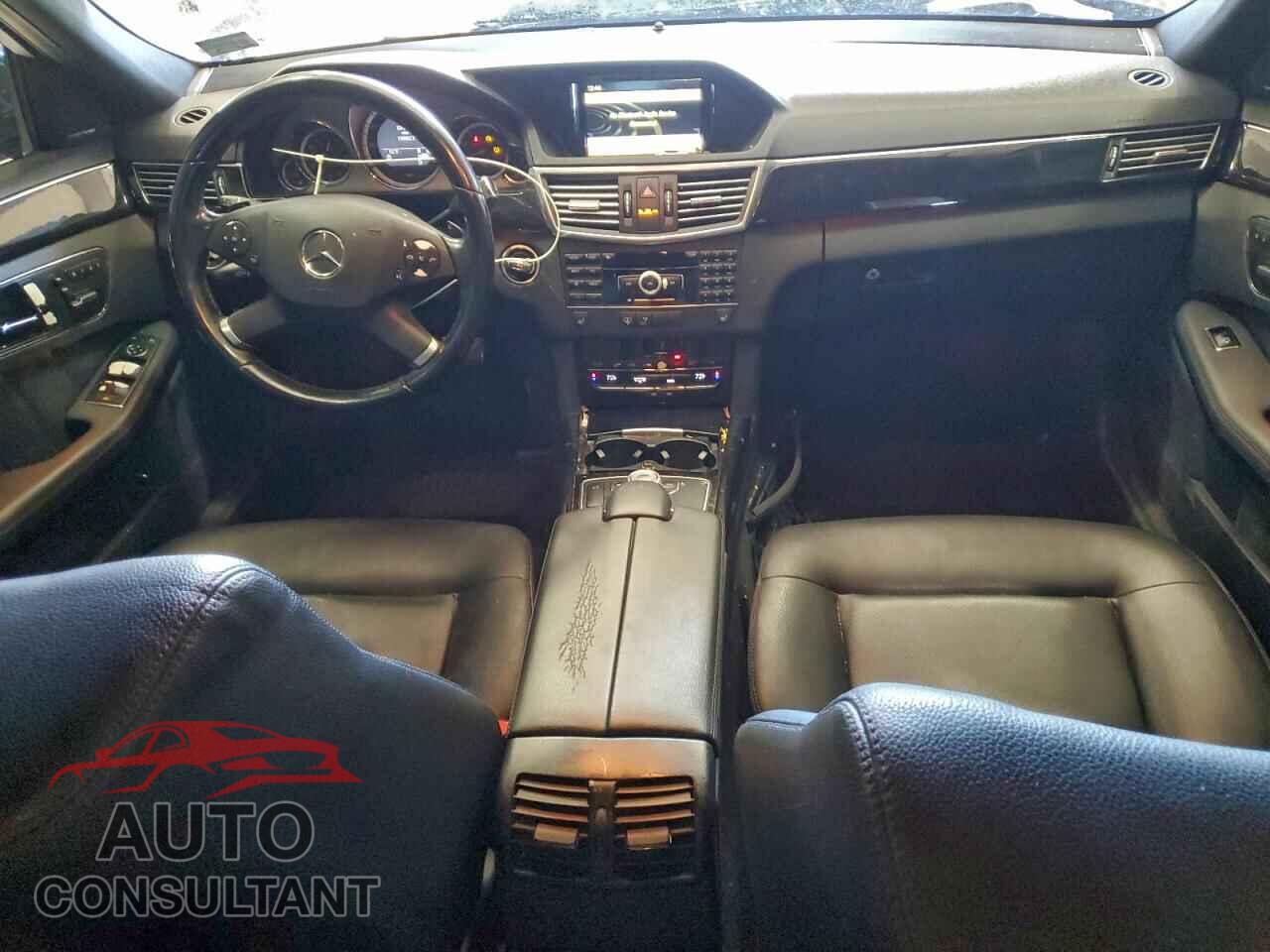 MERCEDES-BENZ E-CLASS 2011 - WDDHF8HB4BA293152