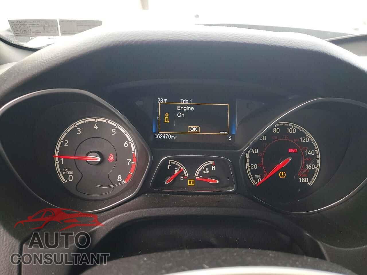 FORD FOCUS 2017 - 1FADP3L99HL213554