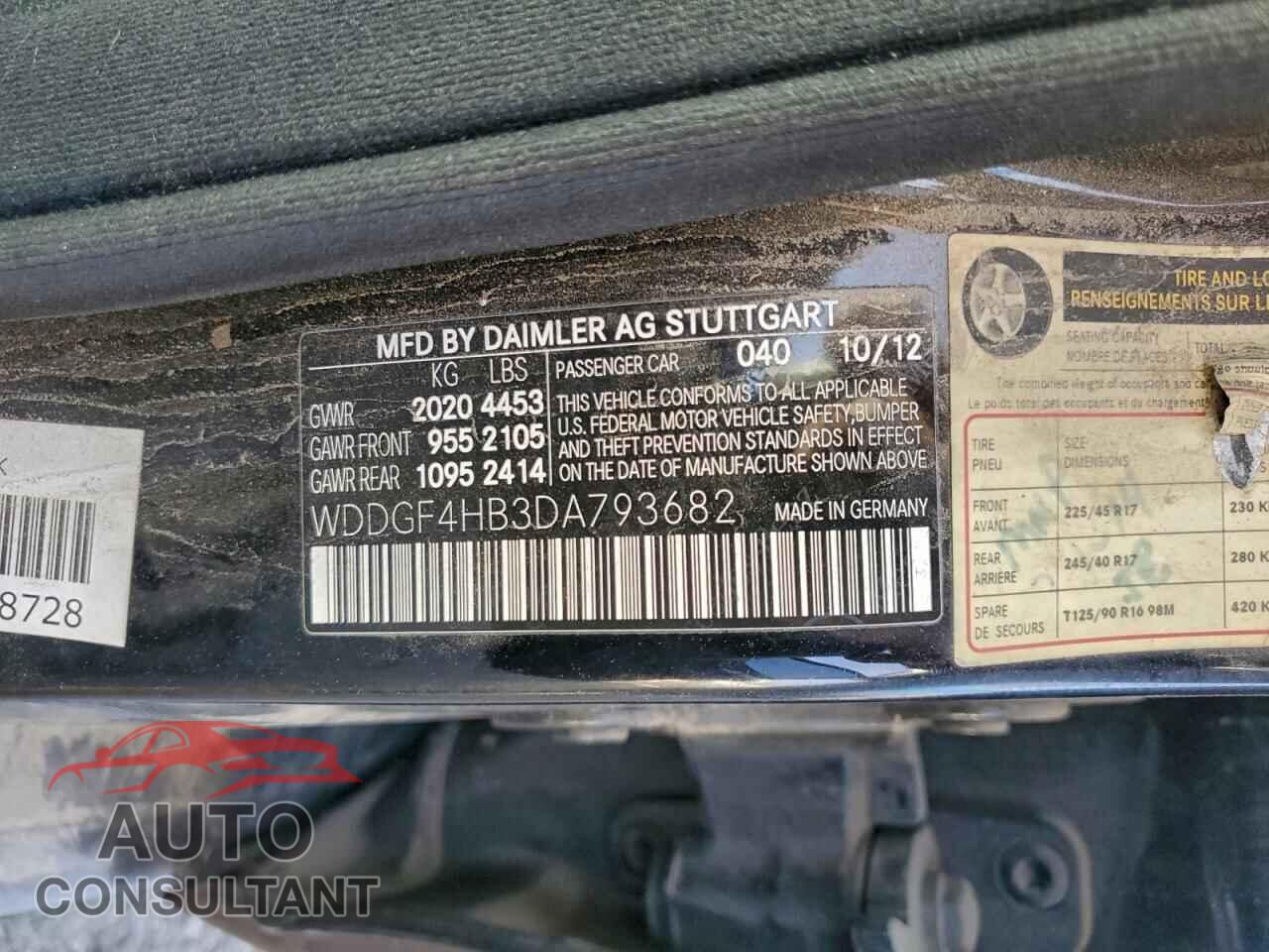 MERCEDES-BENZ C-CLASS 2013 - WDDGF4HB3DA793682