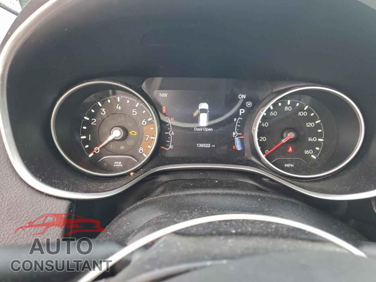 JEEP COMPASS 2018 - 3C4NJCBB4JT165413