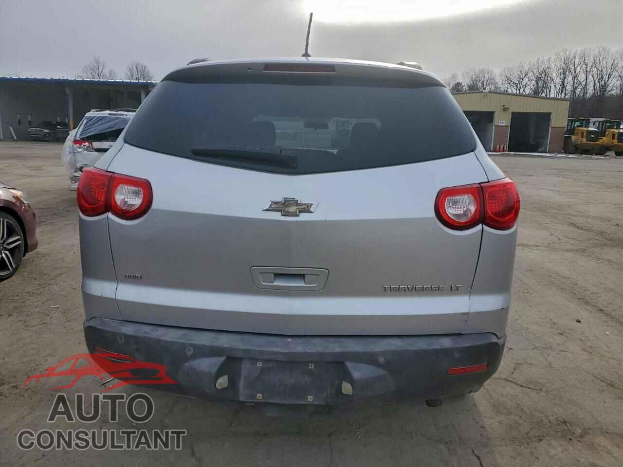 CHEVROLET TRAVERSE 2010 - 1GNLVFED2AJ214830