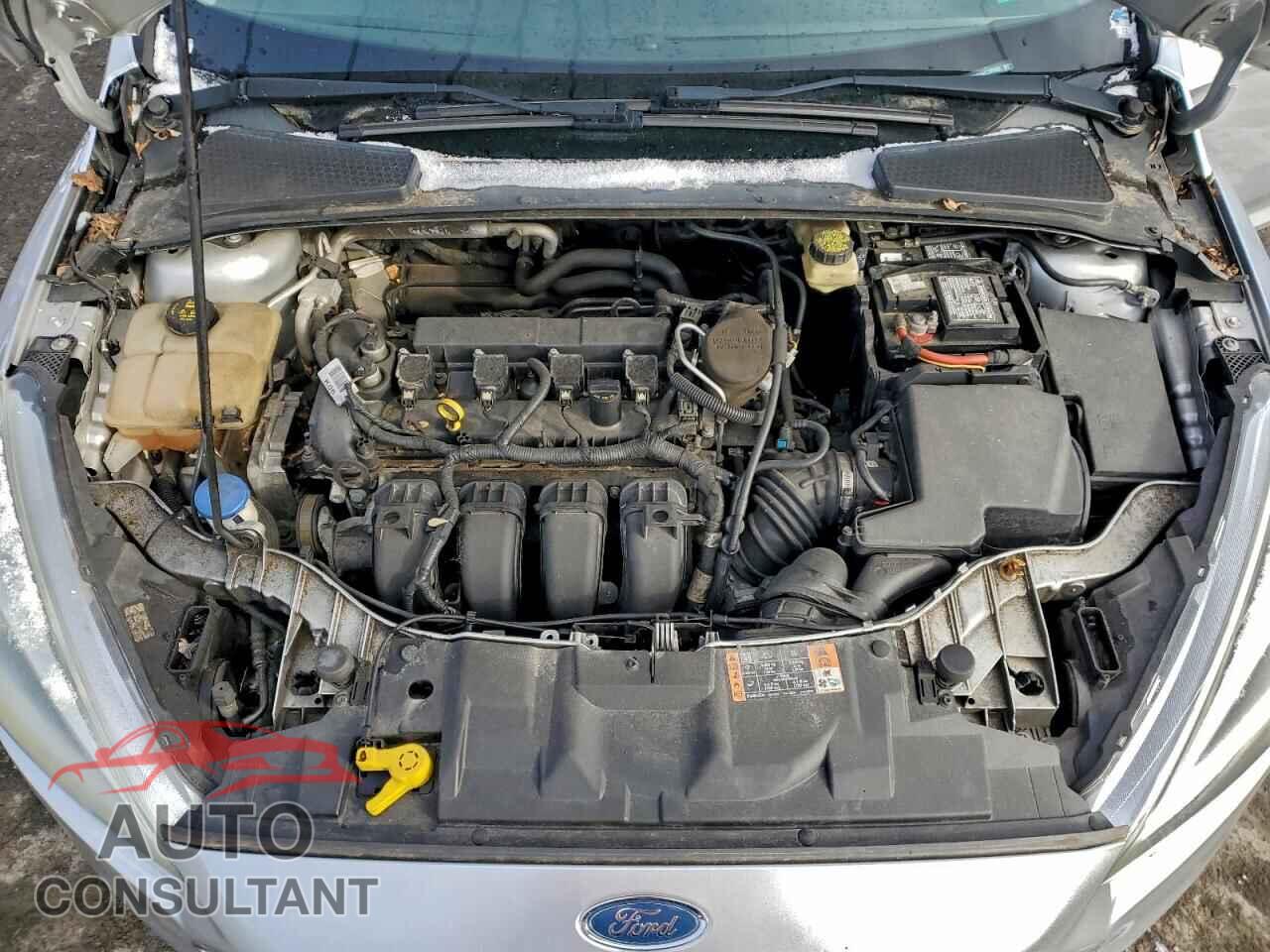 FORD FOCUS 2017 - 1FADP3F29HL207526