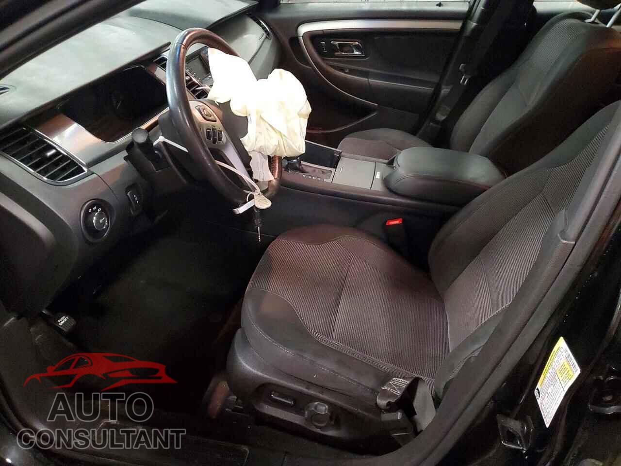 FORD TAURUS 2015 - 1FAHP2E85FG115367
