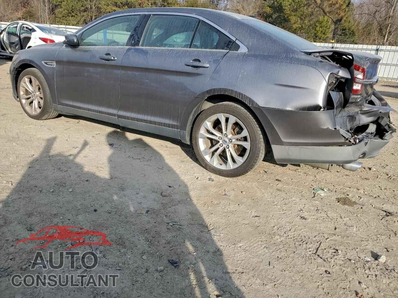 FORD TAURUS 2013 - 1FAHP2E84DG120962