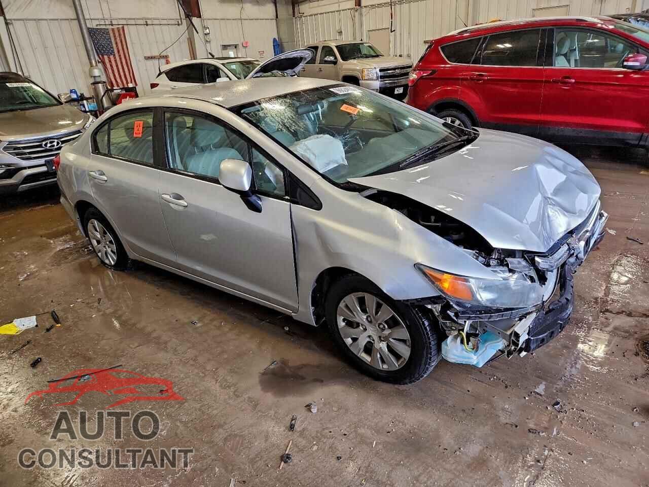 HONDA CIVIC 2012 - 2HGFB2F57CH333820