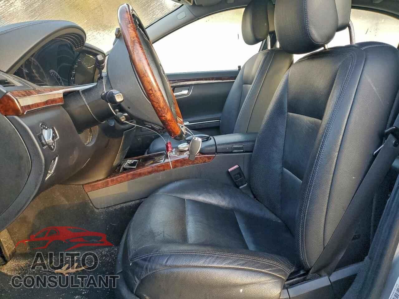 MERCEDES-BENZ S-CLASS 2013 - WDDNG7DB0DA524454