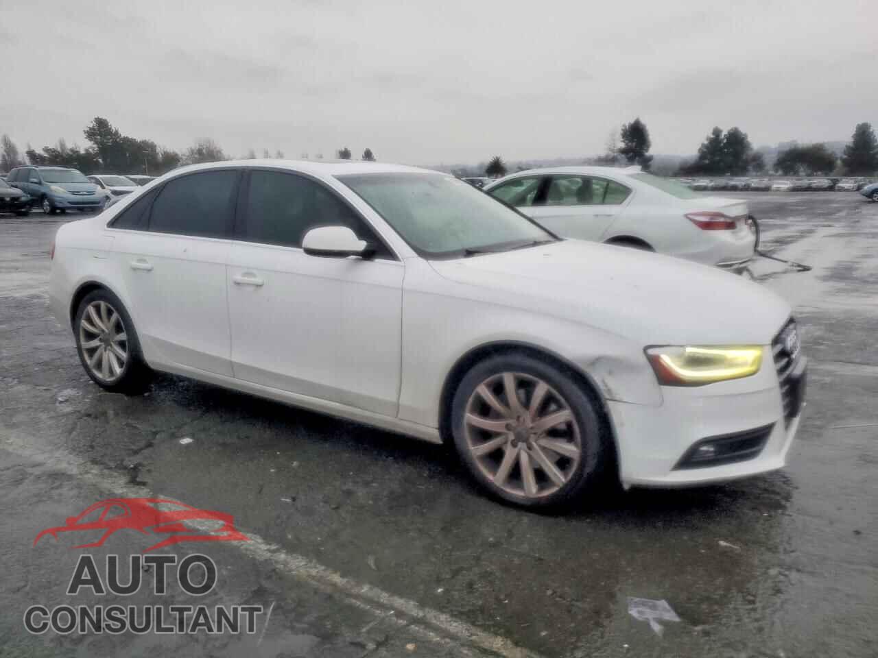AUDI A4 2013 - WAUFFAFL2DN006145