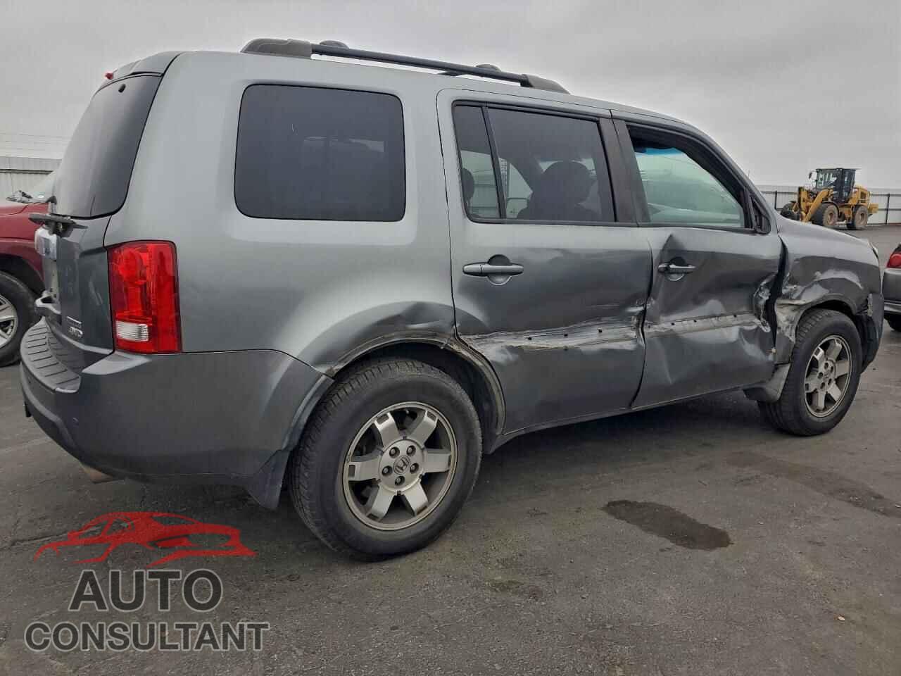 HONDA PILOT 2009 - 5FNYF48979B048427