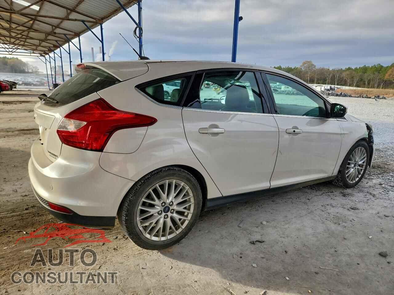 FORD FOCUS 2014 - 1FADP3N2XEL413130