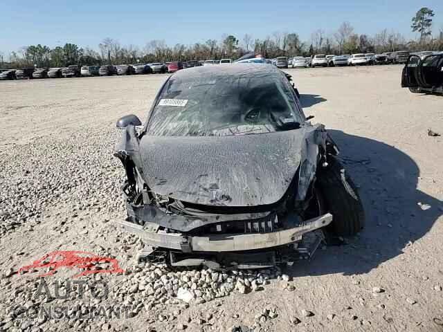 TESLA MODEL 3 2018 - 5YJ3E1EB8JF112403