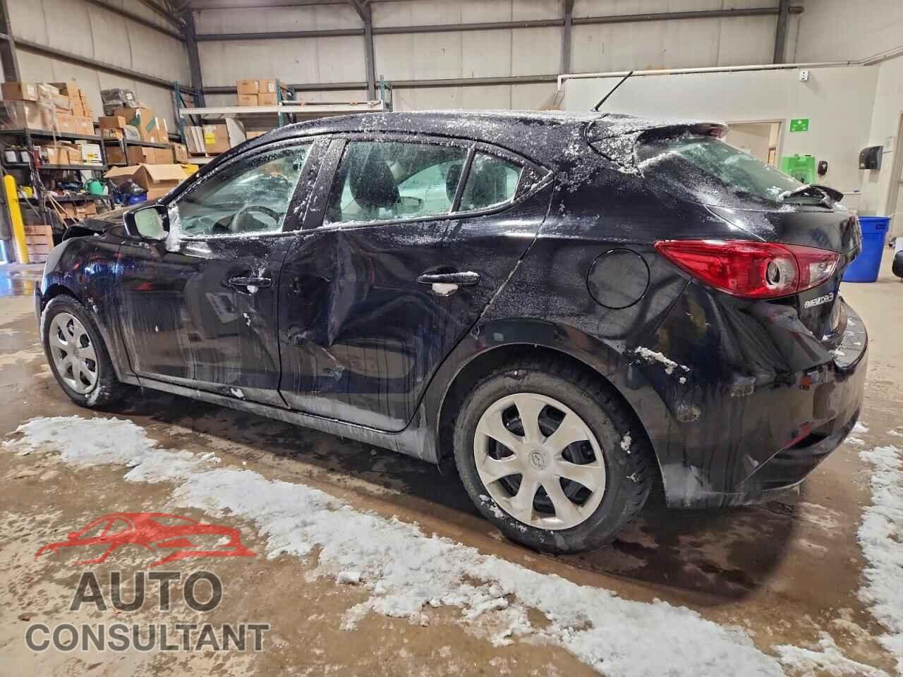 MAZDA 3 2018 - 3MZBN1K76JM264507