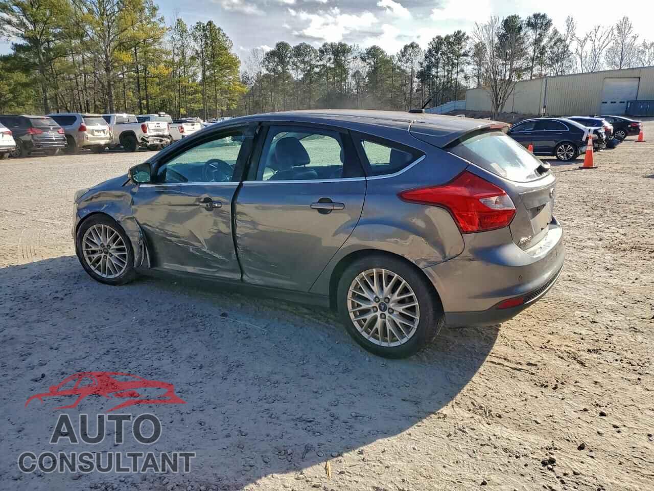 FORD FOCUS 2014 - 1FADP3N21EL435968
