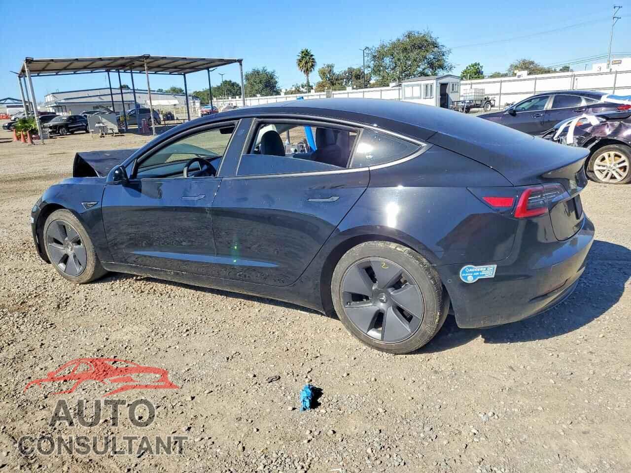 TESLA MODEL 3 2021 - 5YJ3E1EA8MF876490