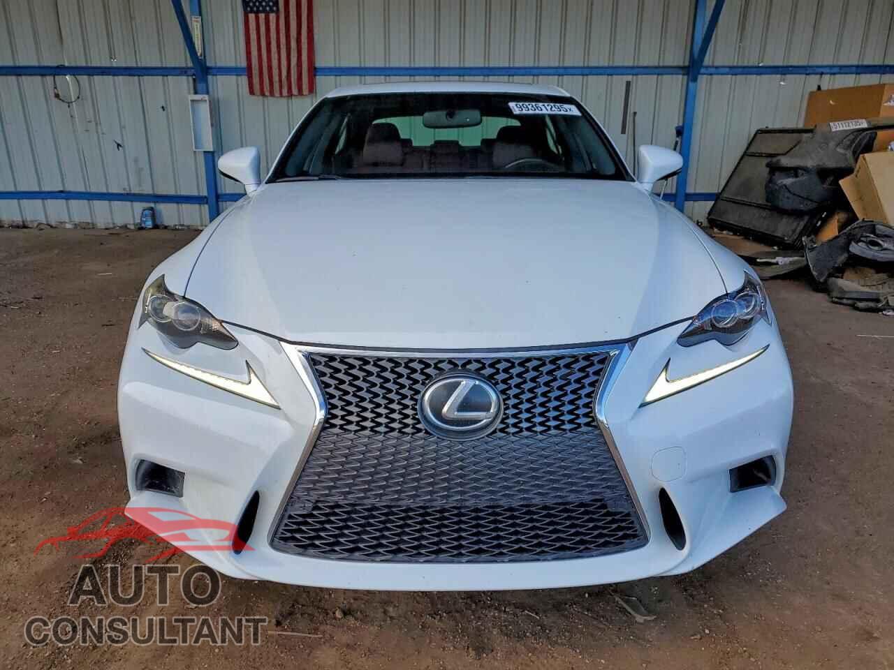 LEXUS IS 2015 - JTHBE1D24F5017096
