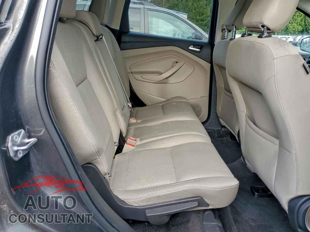 FORD ESCAPE 2018 - 1FMCU9GD8JUD08120