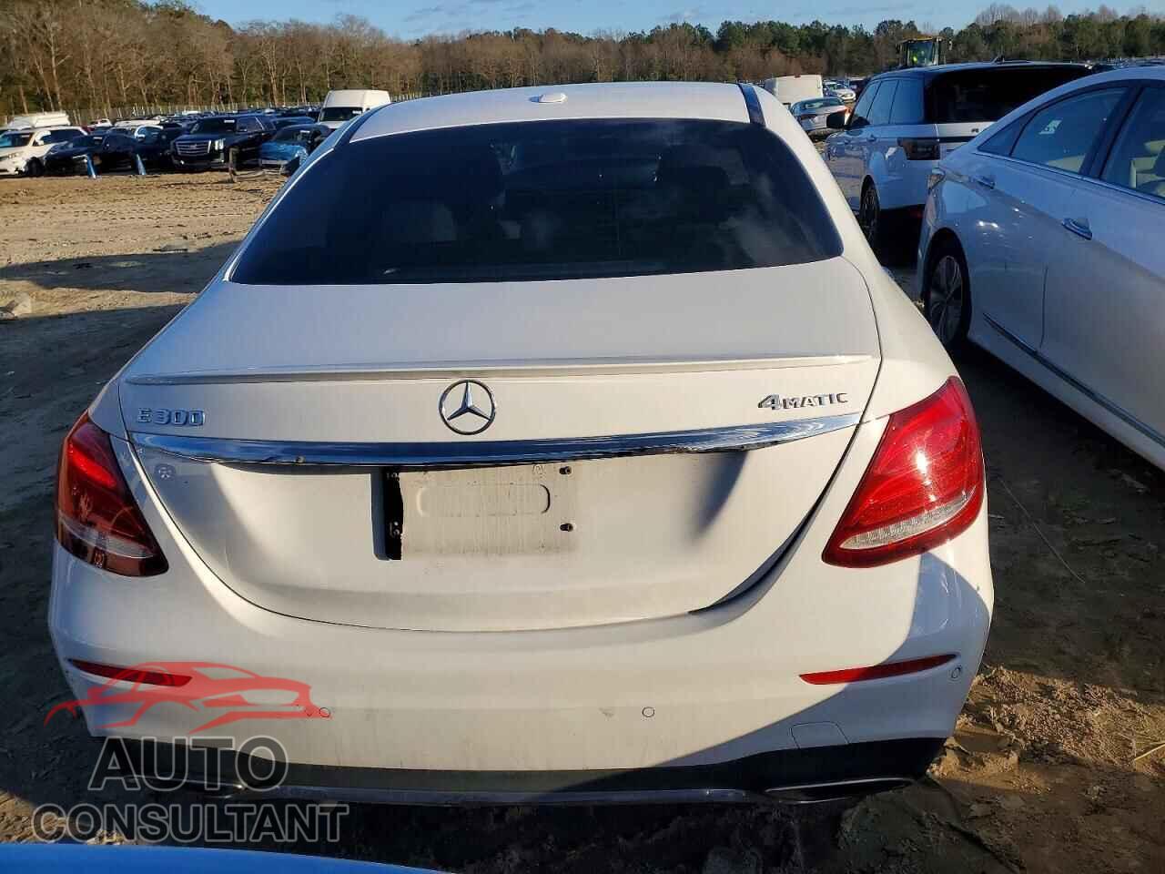 MERCEDES-BENZ E-CLASS 2017 - WDDZF4KBXHA105653
