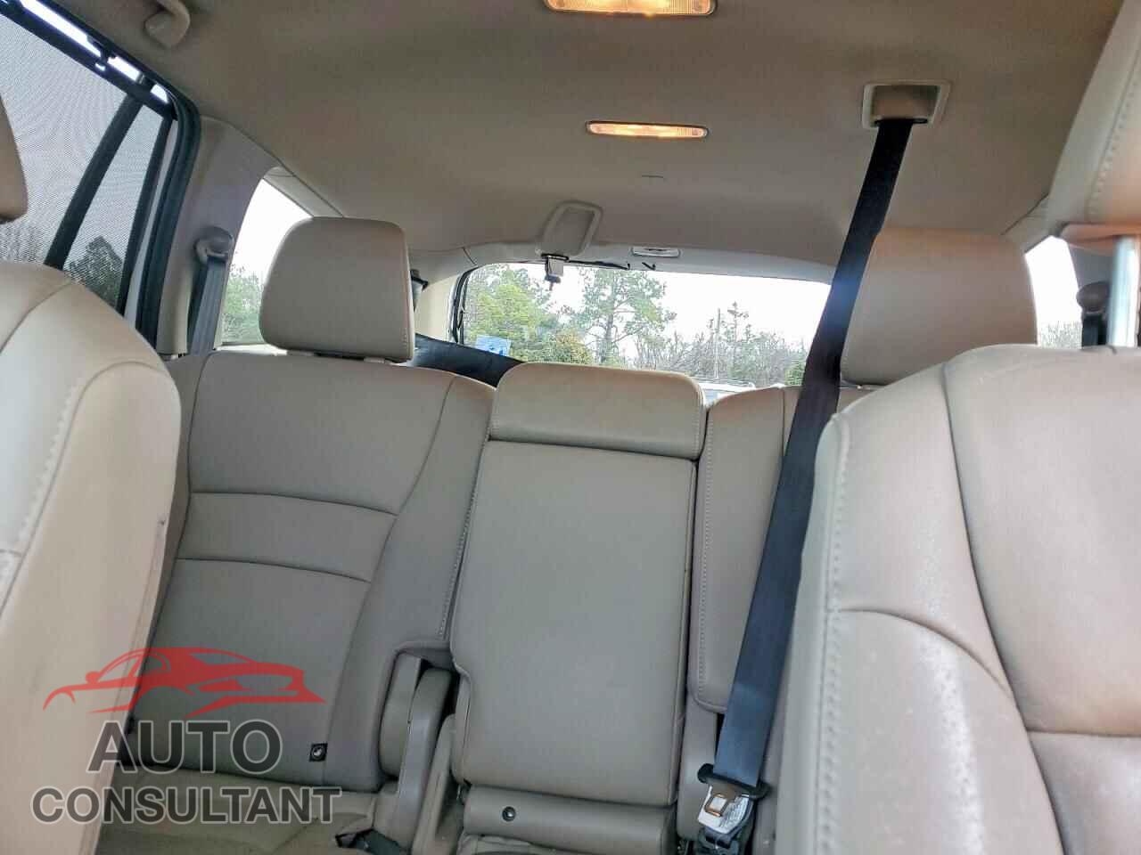 HONDA PILOT 2021 - 5FNYF5H95MB016395