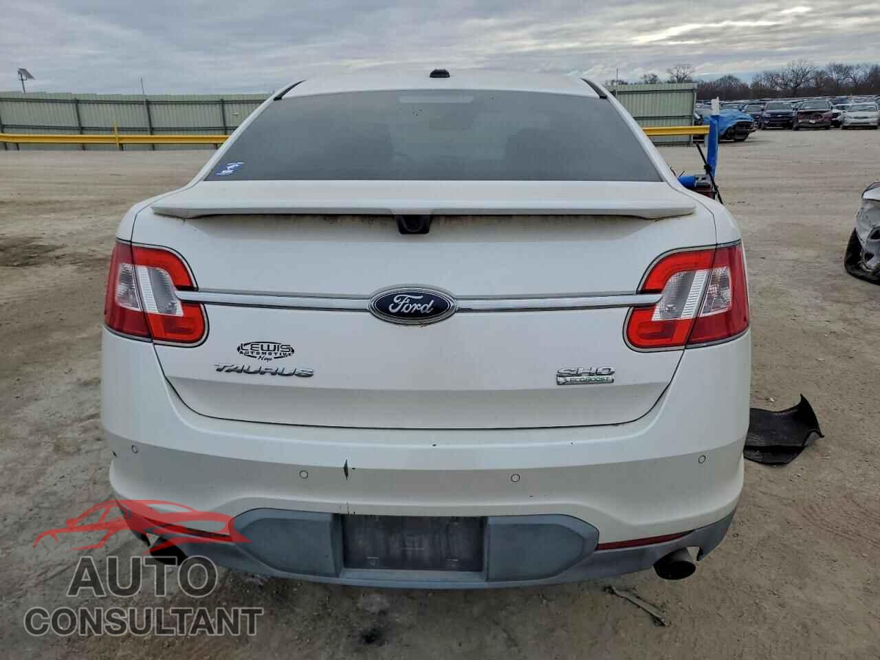 FORD TAURUS 2010 - 1FAHP2KTXAG138127