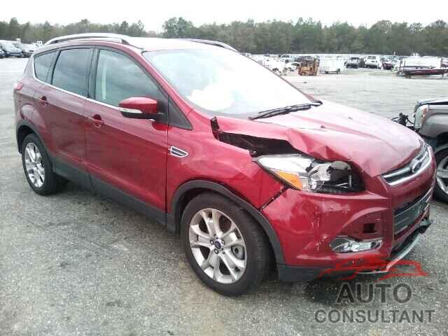 FORD ESCAPE 2015 - 1FMCU0J9XFUA59004