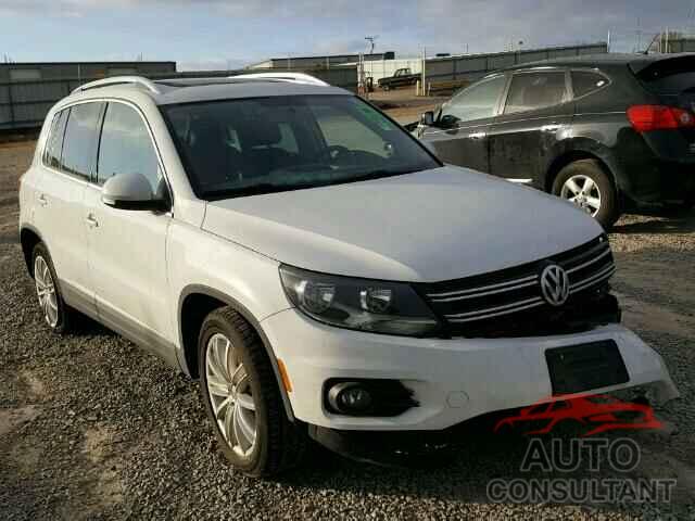 VOLKSWAGEN TIGUAN 2015 - WVGAV7AX0FW510277