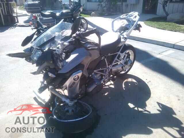 BMW MOTORCYCLE 2015 - WB10A1101FZ189020