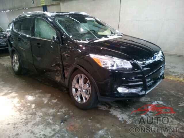 FORD ESCAPE 2016 - 1FMCU9J98GUA37329