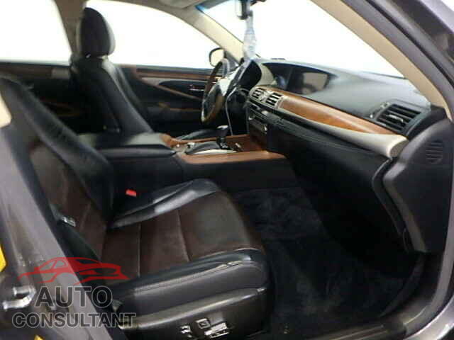LEXUS LS460 2015 - JTHCL5EF7F5024188